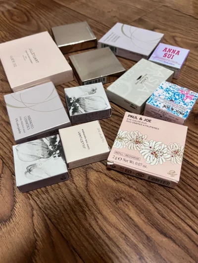 整体体验：很好，全过程自己自助完成很方便
发货速度：合单6天，ems发货后大概7天，ep10天左右。
收物体验：包裹满满的安全感！