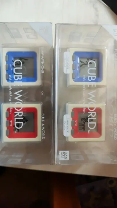 继续收集各种cube world机器，只要价格合适就买，不管新旧。第四弹太多了，寻找123弹，继续等待。