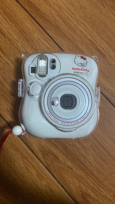 快数不清是第几单啦，一直都选择的海运，大概一个月，在海上慢慢飘，包装不错，成色都很新，mini25功能正常很可爱。wide300里面零件掉了，自己送去修理了。下单速度很快，基本上都是2-3个物品有一单，这样运费比较划算，总体不错。