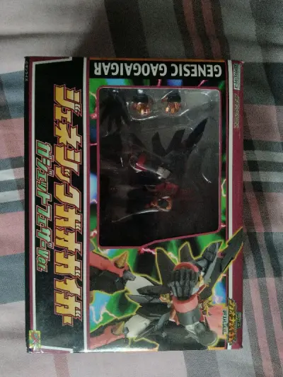 东西挺不错，全新未拆封，这系列都是断关节的主，但是这根本保存的很好，快递使用的ep打包很严实，没有损坏，没收到前已经做好全部坏掉的准备了，没想到竟然完好，可见打包多严实。