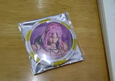 完美的一箱，都是我的迪亚波罗，里面的塑料海报保护的很好，一点折痕都没有，泡沫纸垫的也足，后悔没有早点发现这个APP