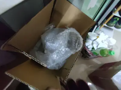 是个不错的购物体验，一星期就到了。包裹的十分严实，东西完美没有物流损坏。拆开后发现很新，几乎没有使用过，东西非常好，功能正常，很实用，谢谢