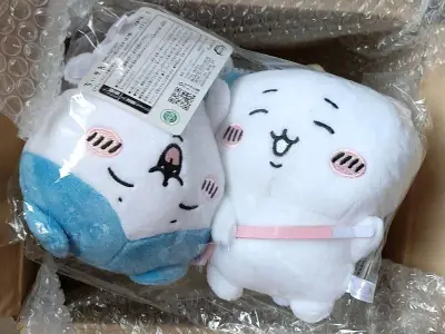 之前单子比较多，都选择合单走的ems，这次一单5只玩偶，没想到走竹蜻蜓只要660yen，就愉快下单了～速度比我想象得快很多，包装没有选加固也很牢固，宝宝们安全到家真的特别好～