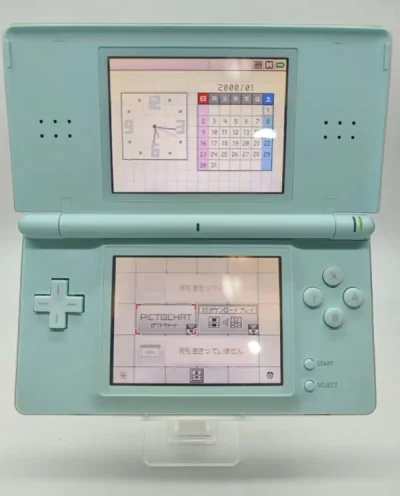 又为了壳子买机子的一天 还买到了限量版swimmer壳子 太可爱啦像奶油蛋糕一样，机子特别好 很满意 物流很快