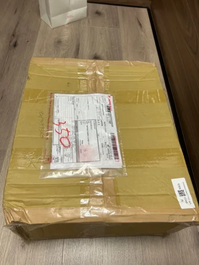 完美下车 挖煤姬真的有好好在看评论意见真的我哭死 缓冲泡泡纸真的拿了很多！ 包装非常完美 打开的时候都震惊了 东西也没有损坏超级奈斯 非常感谢挖煤姬平台