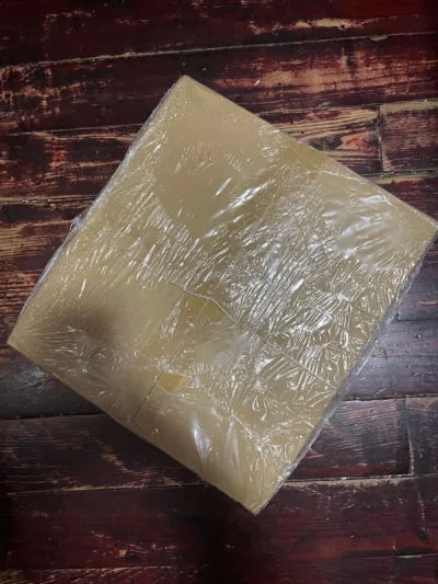 这个月最后一个到货，也是第九个到货的包裹。非常漂亮的产品，到手后十分惊艳，这涂装很值得，万代这种精品越来越少了