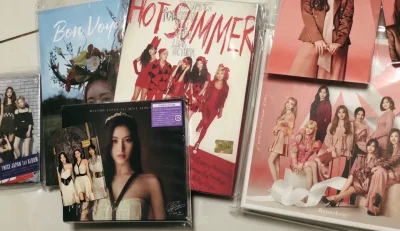 购物很满意！竹蜻蜓十天就到了 包装什么的都很好 商品都没有磕碰！终于收到心心念念的专辑啦！挖煤姬爱了爱了！