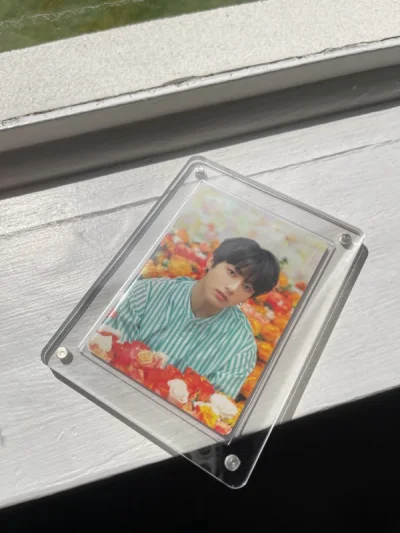 又又又又收了一批美丽纸片 现在十单以内合单免手续费还是很划算的 樱花妹的包装依旧不错 有的还会写小纸条 不过大家收卡还是要警惕 多对比对比有没有卖假 看看卖家主页评价之类的
这次还是选择邮政 一周收到? 速度很快 还会再使用挖煤姬的！