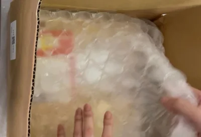 下单秒切，速度嘎嘎快，比其他平台都好，这次走了ems，发货速度和物流速度都很快，快递安全到达没有任何损坏，我的宝贝们都很安全，真的很喜欢，ems还能使用积分抵扣物流费用，真的超好，下次会继续使用的！！