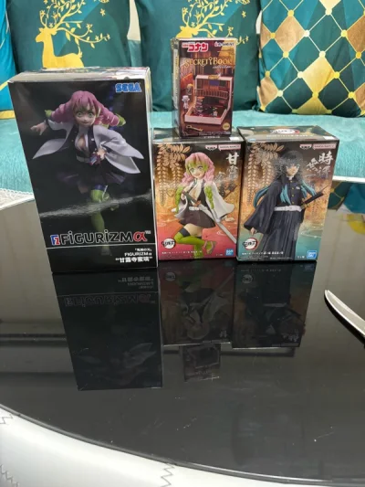 竹蜻蜓真的很快，审核完了后丝滑回国，全程没有卡，回来后手办盒都是8角尖尖的，物流很便宜。物流真的超值，喜欢喜欢！喜欢就是最好的哈哈哈哈