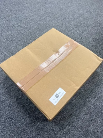 最近一直忙，忘记了好评。已经又在卖家这里复购了一件8号球衣，今天到货太正了。这件24也非常的棒，现在基本都会用来穿搭，打球就舍不得了。