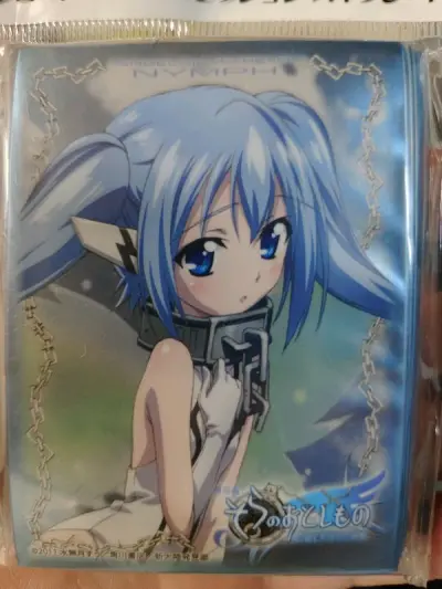 这是第三次在挖煤姬海淘了，这次买了2个卡套和一张卡，快递还是竹蜻蜓，这次碰到过节快递慢了一点，这次买的亚丝娜卡套好弯，可能是时间长了，总体来说还是挺好的。