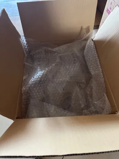 骏河屋活动的时候买了些，第一次捡垃圾感觉捡到宝了哈哈哈哈，cd都很新，甚至外包装袋都还在，属实惊喜，超喜欢盒子上那个星星闪闪发光的表层，想起以前集的各种卡了
竹蜻蜓比以前慢一点，但还是巨省心，到手八角尖尖，又是一次满意的购物～