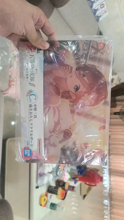 终于收到啦 亚克力板跟亚克力牌有本质区别 亚克力板更具视觉冲击感 三玖 中野三玖！中野家的第三位姐姐 必须好看