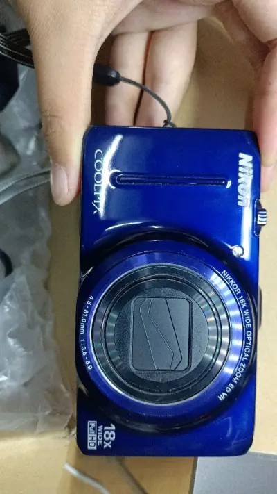 第一次挖煤姬体验，物流很快，代切也很快，相机成色超级新！外壳几乎无划痕，还有电池，充电器，包装也很好，相机可以拍月亮哦。