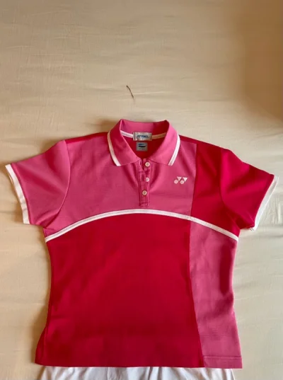 平台购物很方便，操作简单明了。卖家很好，包装很用心，货品漂亮整洁，还写了小纸条，很贴心，发货很快，国内包裹也是送到家的，总之，很满意。