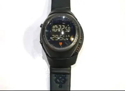 首先包装非常好,其次是物流速度,我以为会很慢呢,结果十多天就到了，用的是EP(第一次买，不懂合单运费就100多,好后悔没多买盛,这块表是精工旗下的子品牌GSX2000年推出的700 TYG限量2000块,表盘就像一个宇航头盔，十分浩瀚深邃,非常小众的一块表,总而言之...