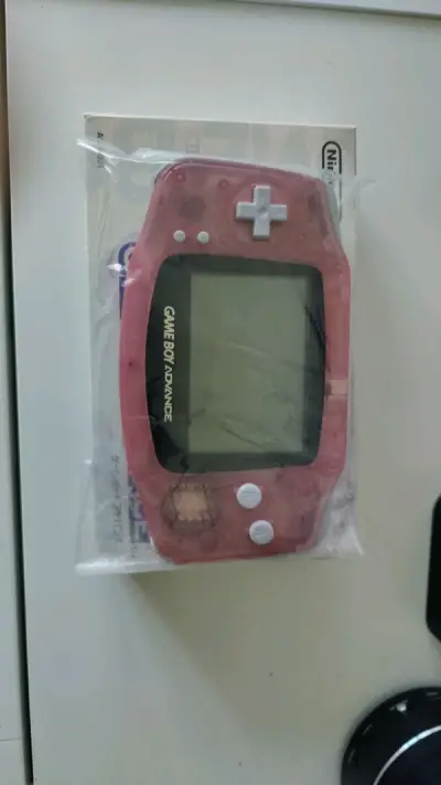 一共就两单，一台gba一台sp，主打一个安全，小包裹运费也便宜点。运气还可以，橙色都还不错，安逸的一单。