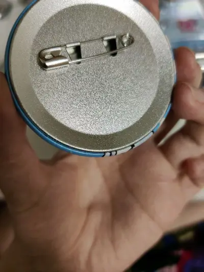 因为只有三单所以拜托了竹蜻蜓，虽然比ems慢了一点花费17天但不用担心交税的问题还是很不错的。谷子完好