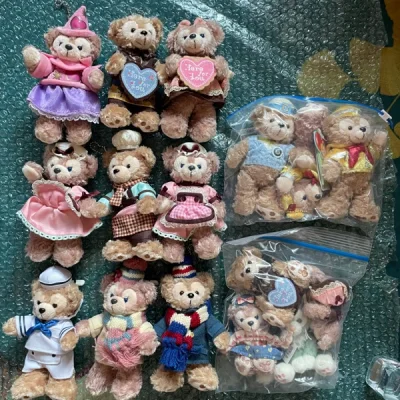 在煤炉不断地挖各种东迪周边，上头期真的谁也拦不住。。口罩期间EP小航空的速度还可以，除去静置消毒的等待期，其实在路上的时间很快，挖煤姬在发货后也退了多收的邮费，25元还不少呢。挖了一大包达菲玫玫，品相非常好哦，打包价也很划算～