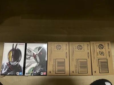 这次有机会拿到了很多全新的faiz真骨雕！非常不错东西也十分完美,很感谢这次卖家的出让机会！淘到了许多好货谢谢！