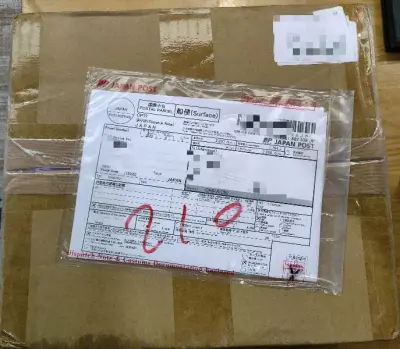 老样子，还是走的海运，这一单基本都是Miles Davis和Keith Jarret的专辑，Keith Jarret是3300日元高价版和德版，品相符合预期，还有一张Aaron Neville的磁带，巴斯夫的二类带，品相相当不错，超预期