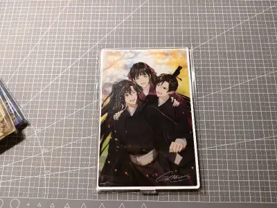 EMS物流真的很快哦，在国庆节拿到了，放假+谷子真的绝配，快乐到不行。挖煤姬的包装也是一如既往地好，谷子都没有磕损