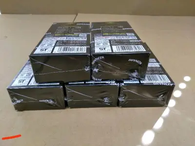 很好的体验，但是盒子都很颓，不知道是不是自己的运气关系，自购买之后20天才到，用的邮政快递，速度确实有点慢了，但是没有损，好评