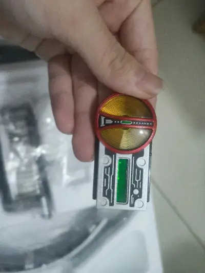 收到买的555豪华csm了，包装还是很完好的，挖煤姬上买过很多单，我选的是海运不过一直没加过泡泡纸，感觉挖煤姬发货其实还不错的 商品损坏的概率很少，而且挖煤姬相比别的APP附加费用还很少，海淘很好用