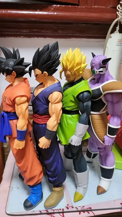 完美没有任何瑕疵，发货又快之后还来，虽然是改模但是还是很帅。改天再收个赛亚蒙面超人的孙悟饭就完美了，日本运输还是快的7天就到，国庆收到的好礼物