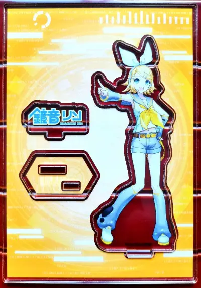 好价切到了乐天双子14周年和伊势丹miku16周年里的立牌，以及ixima太太画的公式服rin（这个是盲袋出售），走过无数次EP了，挖煤姬的加固依旧用心，包了好几层泡泡纸还有气囊填充，谷子到手都完好无损，必须好评ヾ(๑╹ヮ╹๑)ﾉ”