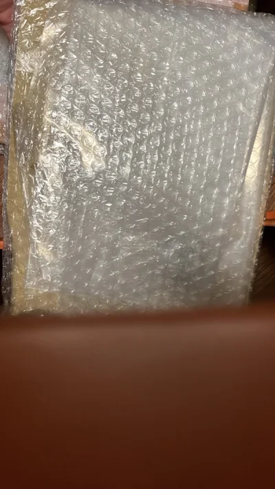 使用感受：?便利，自助下单快捷
发货速度：合单平均3-6天都有过，物流速度最近国内航运都变成陆运了，速度有点慢，加上节假日，到手大概15天
收货体验：很好！准确无误！感谢平台很喜欢！