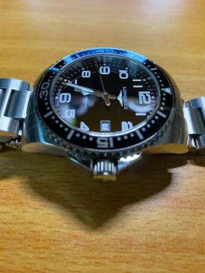 第一次日淘，也是第一次使用日淘软件，整个过程和结果都非常满意。服务费用非常合理，有多种快递方式选择，也可以自行填写运单，非常的人性化，我购买了商品加泡沫包装的服务，到手后也是非常满意，包裹得很棒，而且成色很新，总之是一次很棒的日淘体验 