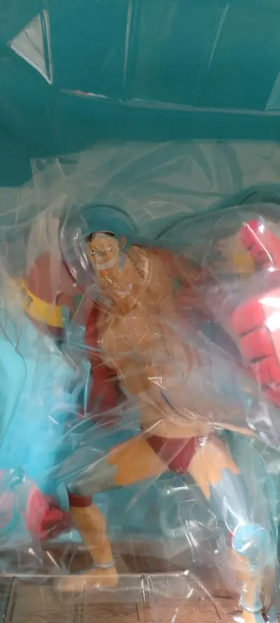 东西收到了，非常满意，这次购物体验非常不错，买回来一些女帝的sq，qp的女帝 还有一些其他的一番賞啦