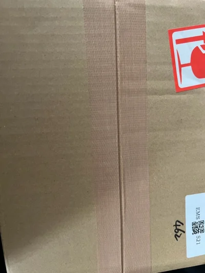 第一次使用日拍，价格是真的低啊，本来抱着试试看的态度去下单，结果中标了，纯属简陋啊，卖家包装的很用心！与描述一致，物流也很快，机器成色完美。又可以玩psv啦！