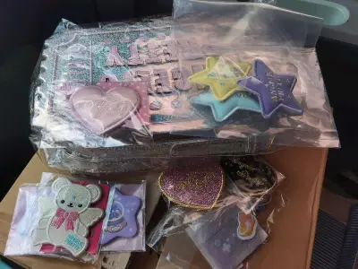 买到了自己心心念念很久的东西。物品都包裹的很好！速度依旧很快！除去被税了之外是一次很好的购物体验！会继续使用的！