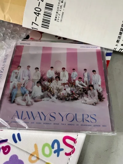 卖家包装非常好，物流更新比较快，客服服务态度良好，第一次下单个人感觉比较好，应该会选择回购，普通版的日专很喜欢