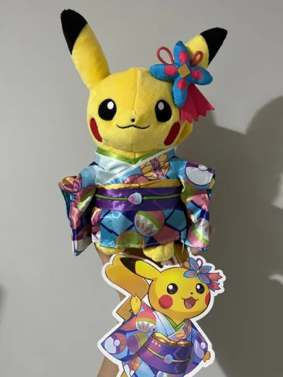 非常感谢挖煤姬帮我拍到了喜欢的金泽皮卡丘，好价买到了两只金泽和服皮卡丘，限定款这个价格非常划算，物流走的竹蜻蜓也很快，而且不用交税，总体而言是一次非常愉快的购物体验，省心省力又很方便，值得推荐。