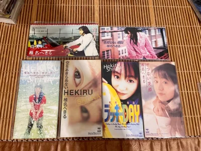 可以可以 一堆8cm总有喜欢的 嘻嘻嘻 继续下单继续继续加油 慢慢堆 精致简单快捷方便简单直接了当得手