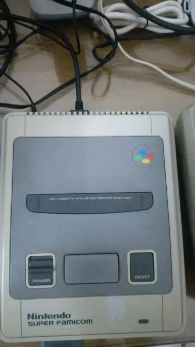 这次已经还是走的海运，整了台后期的的sfc，感觉是一次比较划算的海淘体验，磁碟机可能存放时间长了，导致要换个传动皮带，稍微弄弄又能用了。