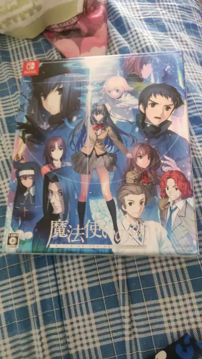 这次是雅虎拍卖来的，没想到都是全新的到手，包装的很好，物流也便宜，一周左右就到货，希望挖煤姬越来越好。祝做大做强。