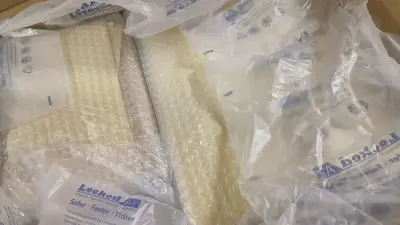 这次还行，虽然被税了但是模型难免的4盒也算捡漏了，要是没人竞争，可以更便宜 整体购物还行但是模型到仓库运费蛮贵的卖家发过来到仓库不包邮\(  ͯω  ͯ)/