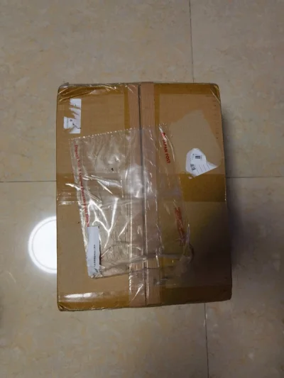 这一次走的海运，速度还不错，基本花了一个月左右到我的手上。
这是选择的加固，包装都很不错，没有运损，这波血赚。