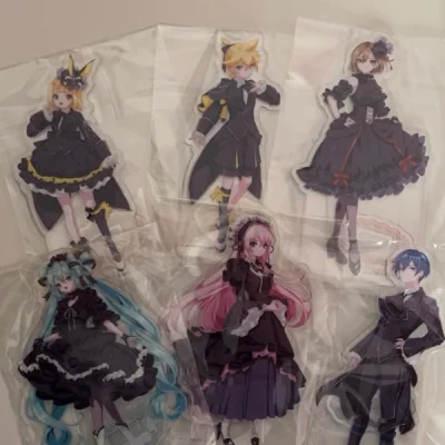 非常满意的一次购物！包装很好大亚克力也毫发无伤非常不错！！保税小箱不担心被税不用再天天担心，超爱……