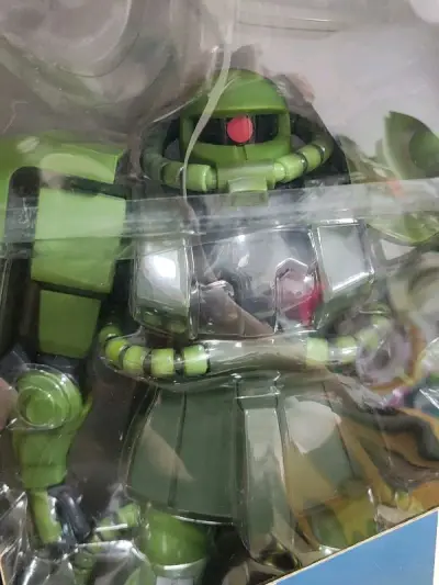 100单挖煤完成，全新jumbo grade 绿扎古 全新未拆，体积巨大，价格美丽。不过运费税费也美丽。