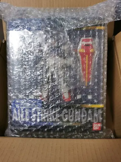 之前就想试一试海淘，无意间了解到挖煤姬这个软件就试了试，从拍完到货物顺利到达非常流畅，货物包裹的很好，很棒的体验！