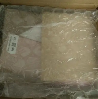 这是一次顺利的回购，打包和之前购买时一样的细心，商品没有出现任何的问题，感谢挖煤姬的工作人员，你们辛苦了!五星好评送上，祝挖煤姬未来越做越好！