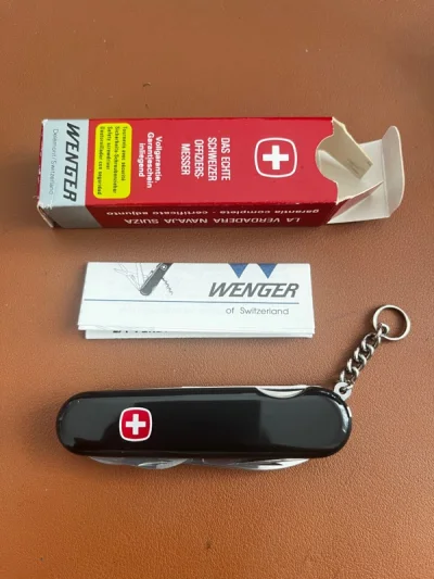 very nice 终于收到了一直想要的款式，价格很公道，包装很用心，保存的很完好，东西很新，很满意，希望能够有更多好的东西交流分享，一定会一直支持的，谢谢谢谢。