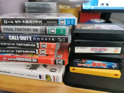 家用机合集2挖煤姬的速度非常快速，半个月就送到了我手上，这些是一些家用机的配件和游戏，可以更好的玩游戏了，海淘就选挖煤姬