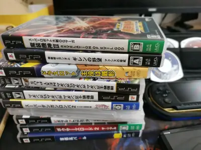 怪物猎人p3我当年还没有通关就草草结束了，现在把怪猎限定的机器拿在手上真的还让人有点感慨万千，机器完美，物流完美